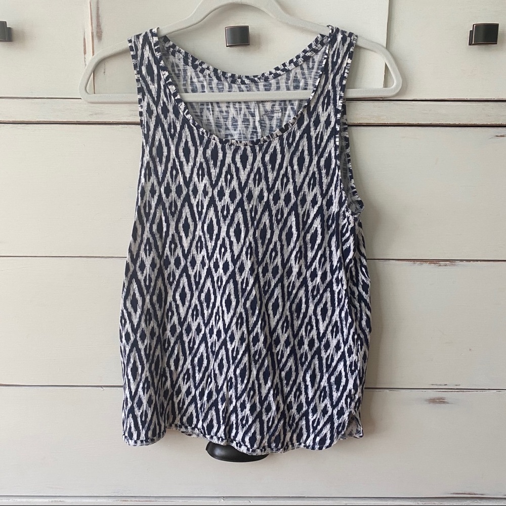 🌟3/$10 | Banana Republic Aztec Print Tank